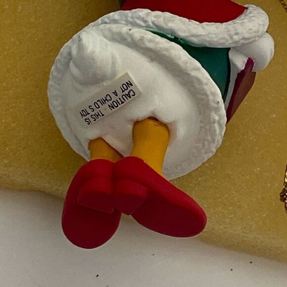 Disney Daisy Duck Christmas Caroling Holiday Collectible Hanging Ornament - Picture 4 of 8